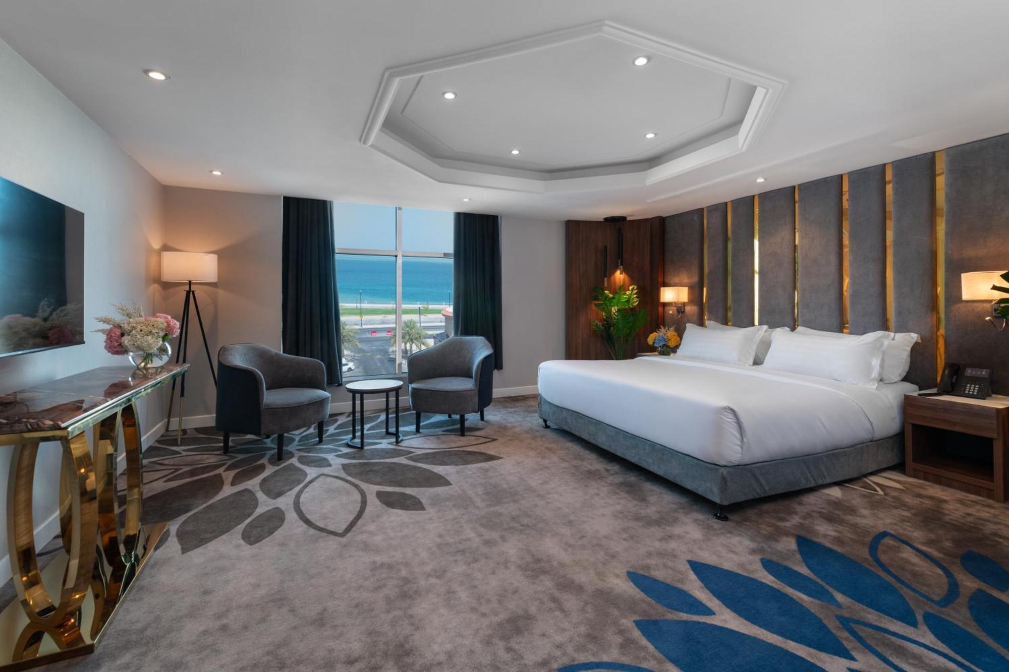 Warwick Al Jubail Hotel فندق ورويك الجبيل المظهر الخارجي الصورة