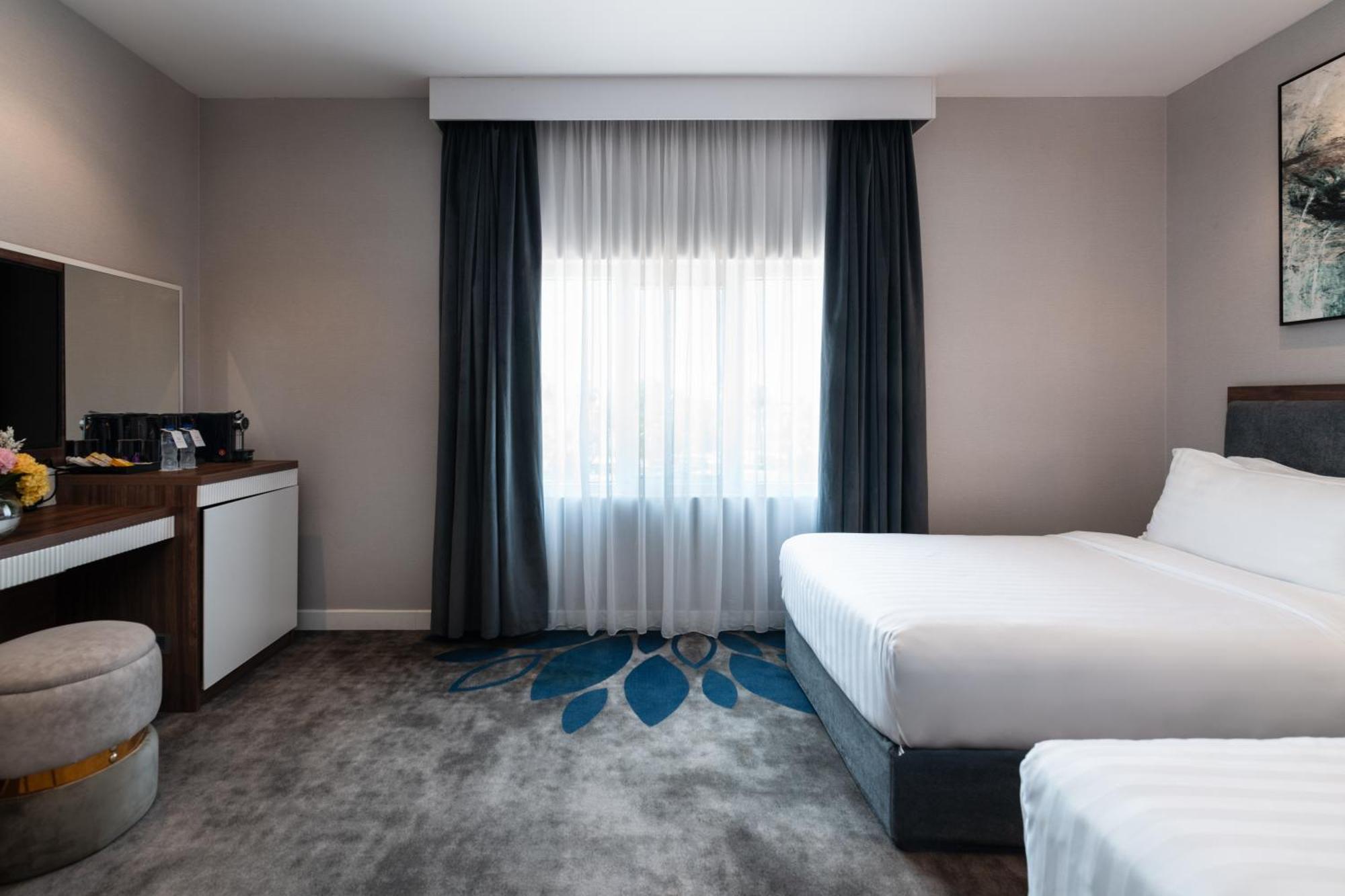 Warwick Al Jubail Hotel فندق ورويك الجبيل المظهر الخارجي الصورة