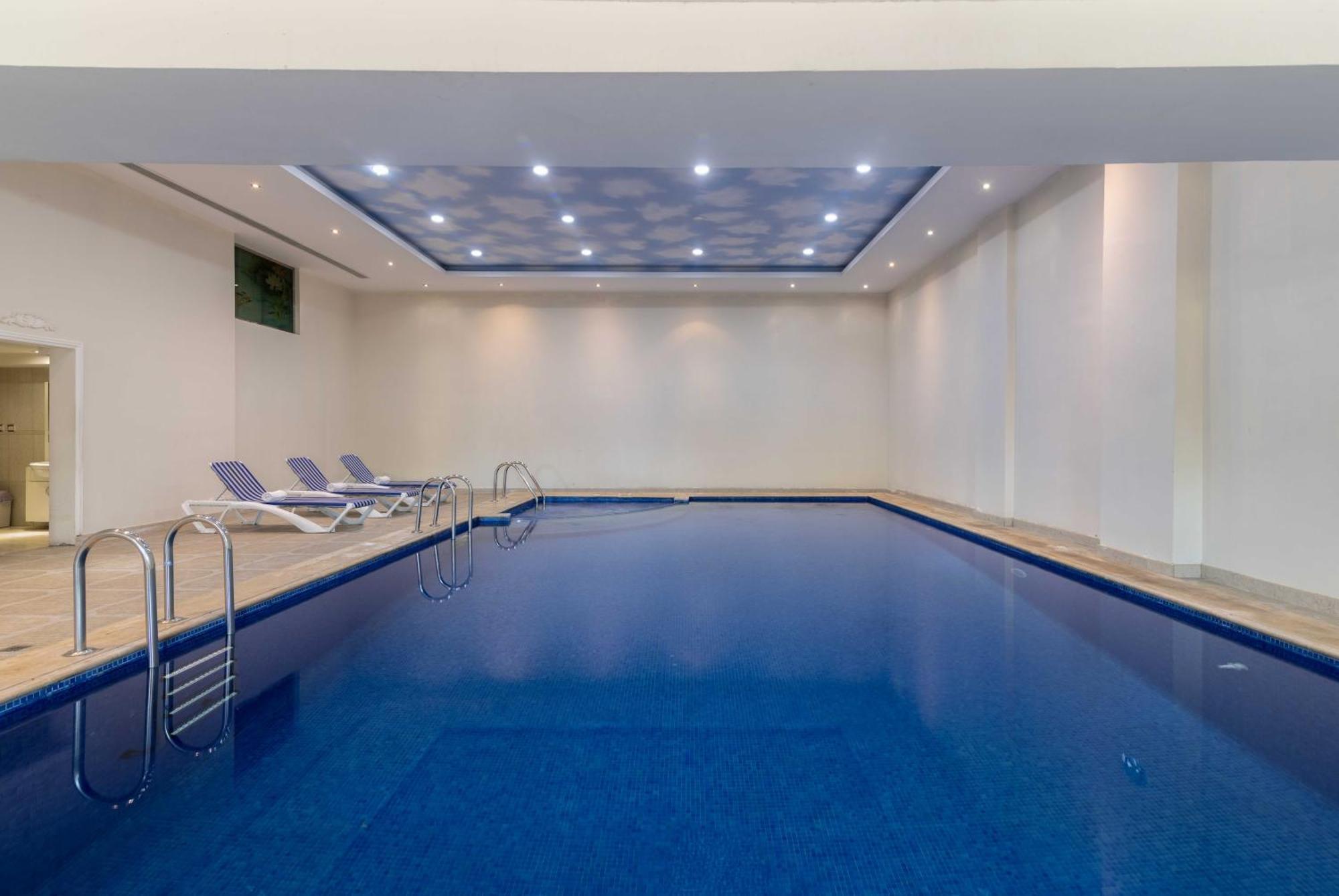 Warwick Al Jubail Hotel فندق ورويك الجبيل المظهر الخارجي الصورة